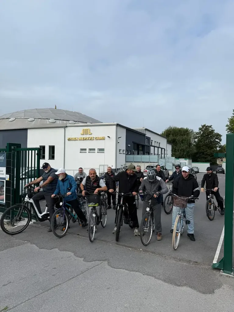 Gemeinsam aktiv: Neuer Radtreff für | Birlikte Aktif: Yeni Bisiklet Turu